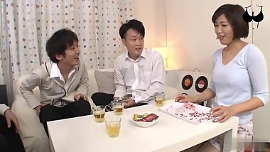 Friendly Mother Handle Son Friends - Asahi Mizuno