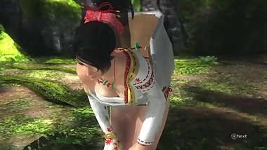 Dead or alive 5 Momiji skirt's lifted up! enjoy her big ass exposed on cam!