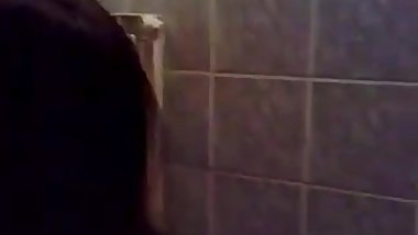 Mom at home: stepdad and daughter have sex in the bathroom (Full: momhub.net)