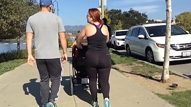 Stupid candid mom walking in tight see-through leggings exposes her big ass