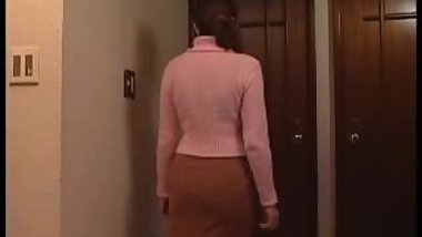 The mom has loved a her's daughter's husband.